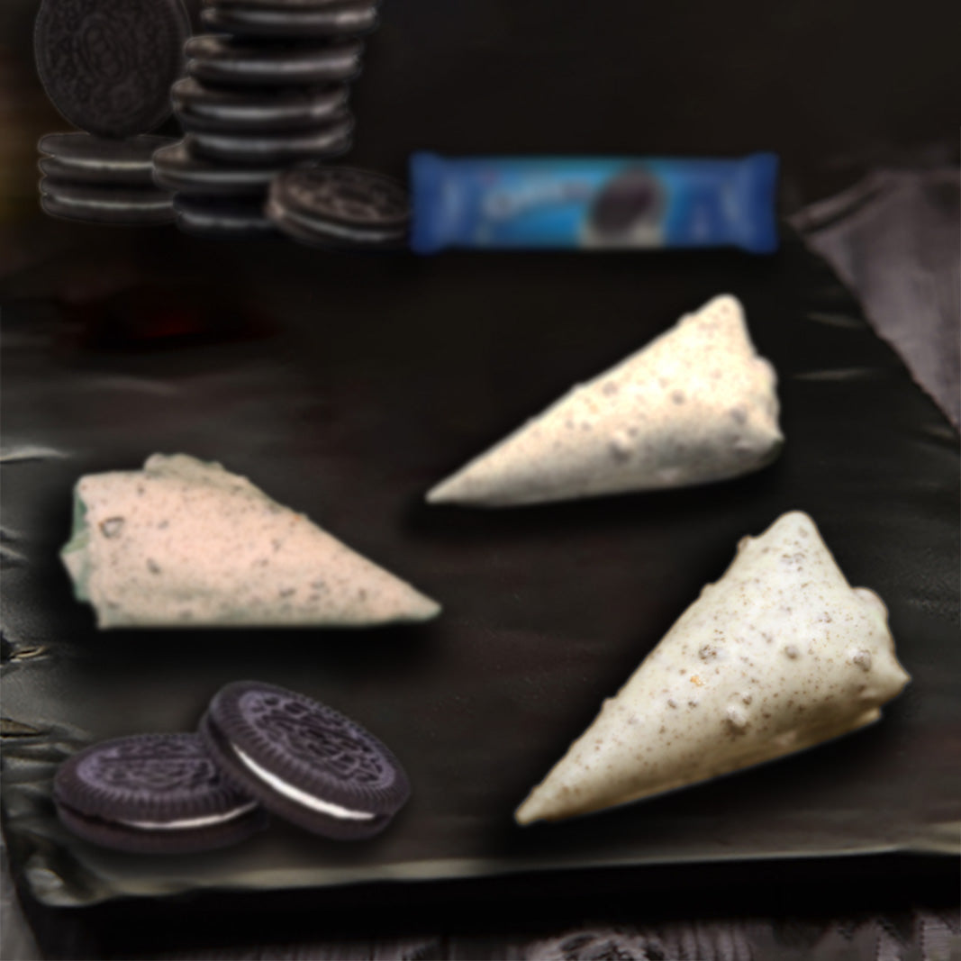 Cookie & Cream Chocolate Coated Gulkand Paan (Pack of 4)